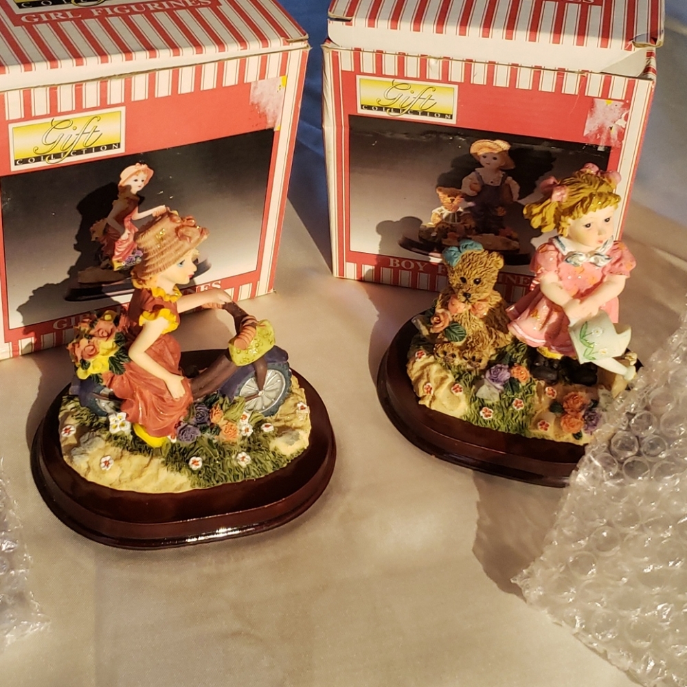 GIRL FIGURINES